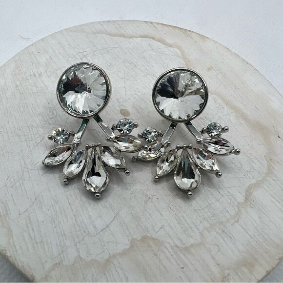 Two-way rhinestone studded sparkle fancy elegant post earrings - Picture 5 of 10